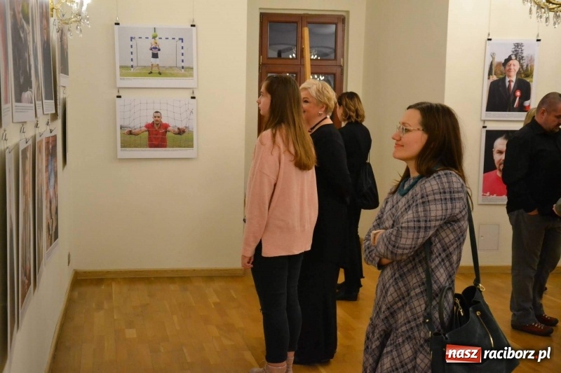 Zdjęcie w galerii na portalu naszraciborz.pl: 100 patriotów - na Zamku Piastowskim otwarto nową wystawę  wiadomości z regionu