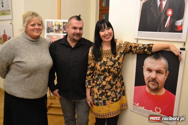 Zdjęcie w galerii na portalu naszraciborz.pl: 100 patriotów - na Zamku Piastowskim otwarto nową wystawę  wiadomości z regionu