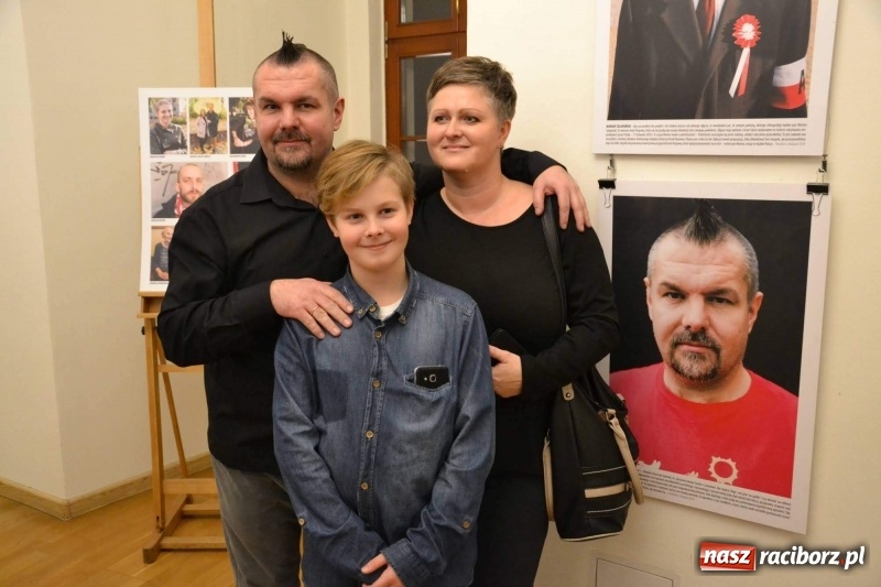 Zdjęcie w galerii na portalu naszraciborz.pl: 100 patriotów - na Zamku Piastowskim otwarto nową wystawę  wiadomości z regionu