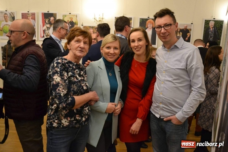 Zdjęcie w galerii na portalu naszraciborz.pl: 100 patriotów - na Zamku Piastowskim otwarto nową wystawę  wiadomości z regionu