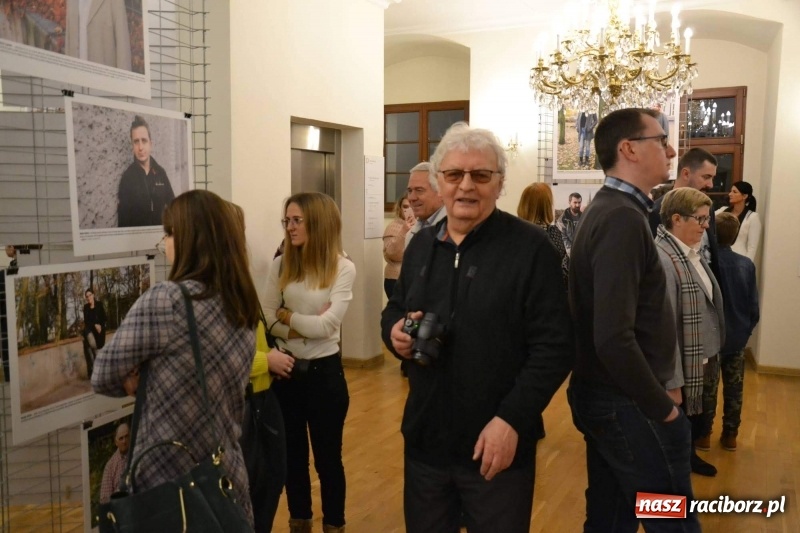 Zdjęcie w galerii na portalu naszraciborz.pl: 100 patriotów - na Zamku Piastowskim otwarto nową wystawę  wiadomości z regionu