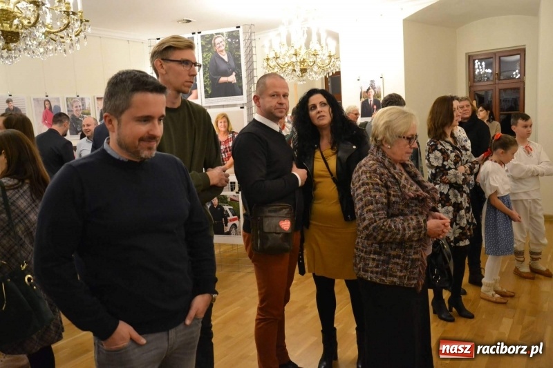 Zdjęcie w galerii na portalu naszraciborz.pl: 100 patriotów - na Zamku Piastowskim otwarto nową wystawę  wiadomości z regionu