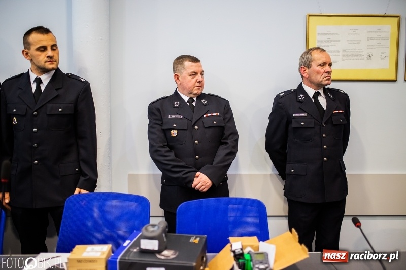 Zdjęcie w galerii na portalu naszraciborz.pl: Strażacy ochotnicy z raciborskich dzielnic odebrali sprzęt z Funduszu Sprawiedliwości wiadomości z regionu