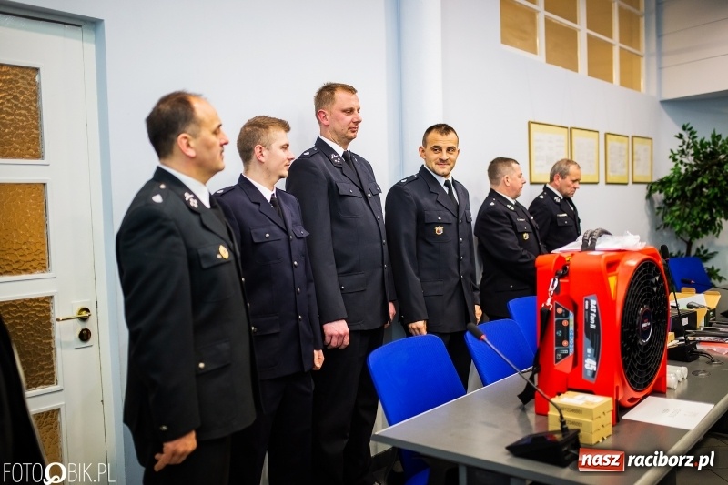Zdjęcie w galerii na portalu naszraciborz.pl: Strażacy ochotnicy z raciborskich dzielnic odebrali sprzęt z Funduszu Sprawiedliwości wiadomości z regionu