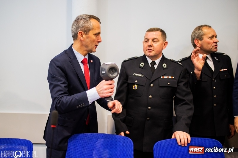 Zdjęcie w galerii na portalu naszraciborz.pl: Strażacy ochotnicy z raciborskich dzielnic odebrali sprzęt z Funduszu Sprawiedliwości wiadomości z regionu