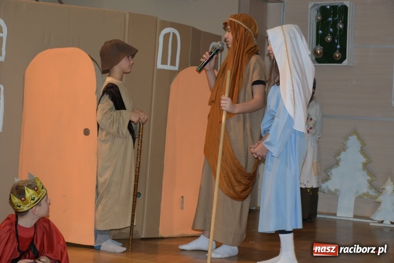 Zdjęcie w galerii na portalu naszraciborz.pl: Tworkowskie jasełka. Dzień drugi  wiadomości z regionu