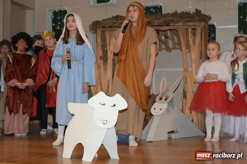 Zdjęcie w galerii na portalu naszraciborz.pl: Tworkowskie jasełka. Dzień drugi  wiadomości z regionu