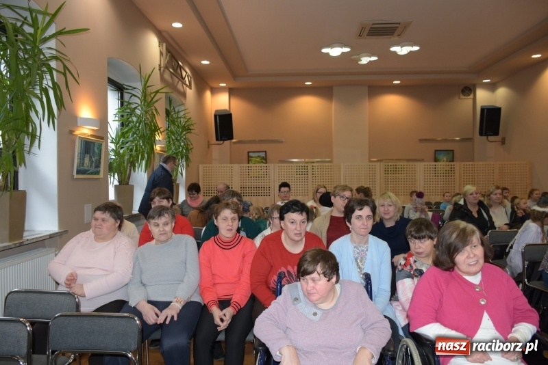 Zdjęcie w galerii na portalu naszraciborz.pl: Tworkowskie jasełka. Dzień drugi  wiadomości z regionu