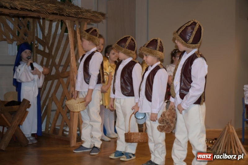 Zdjęcie w galerii na portalu naszraciborz.pl: Tworkowskie jasełka. Dzień drugi  wiadomości z regionu