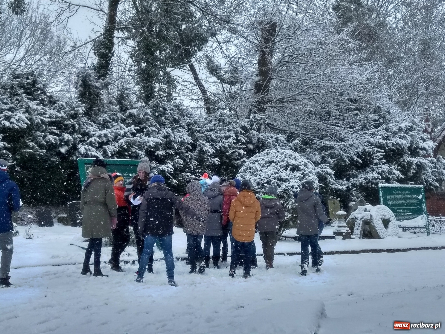 Zdjęcie w galerii na portalu naszraciborz.pl: Z Ostroga do Łubowic. Zimowe spotkanie z poetą  wiadomości z regionu