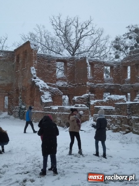 Zdjęcie w galerii na portalu naszraciborz.pl: Z Ostroga do Łubowic. Zimowe spotkanie z poetą  wiadomości z regionu