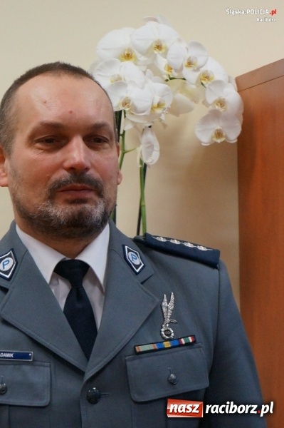 Zdjęcie w galerii na portalu naszraciborz.pl: Emerytury nadszedł czas. Policjanci z Raciborza pożegnali asp. szt. Bogdana Adamika wiadomości z regionu