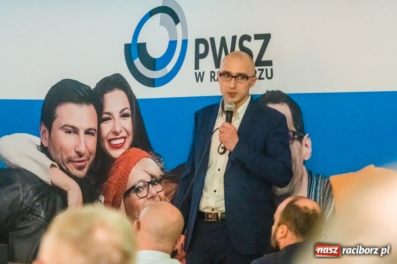 Zdjęcie w galerii na portalu naszraciborz.pl: Inteligentny dom najlepszym projektem dyplomowym w raciborskiej PWSZ wiadomości z regionu