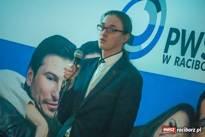 Zdjęcie w galerii na portalu naszraciborz.pl: Inteligentny dom najlepszym projektem dyplomowym w raciborskiej PWSZ wiadomości z regionu