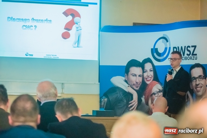 Zdjęcie w galerii na portalu naszraciborz.pl: Inteligentny dom najlepszym projektem dyplomowym w raciborskiej PWSZ wiadomości z regionu