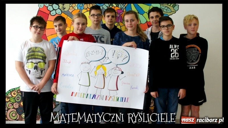 Zdjęcie w galerii na portalu naszraciborz.pl: Matematyczni Ryśliciele promują swoją książkę w powiecie! wiadomości z regionu