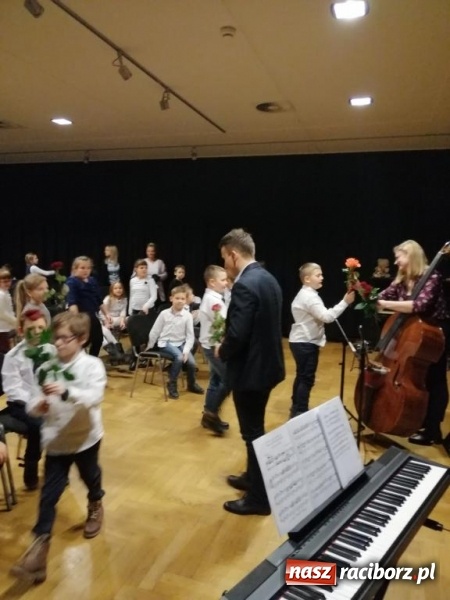 Zdjęcie w galerii na portalu naszraciborz.pl: Pierwszy w tym roku koncert umuzykalniający za nami wiadomości z regionu