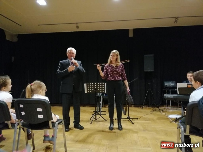 Zdjęcie w galerii na portalu naszraciborz.pl: Pierwszy w tym roku koncert umuzykalniający za nami wiadomości z regionu