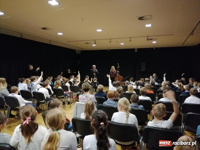 Zdjęcie w galerii na portalu naszraciborz.pl: Pierwszy w tym roku koncert umuzykalniający za nami wiadomości z regionu