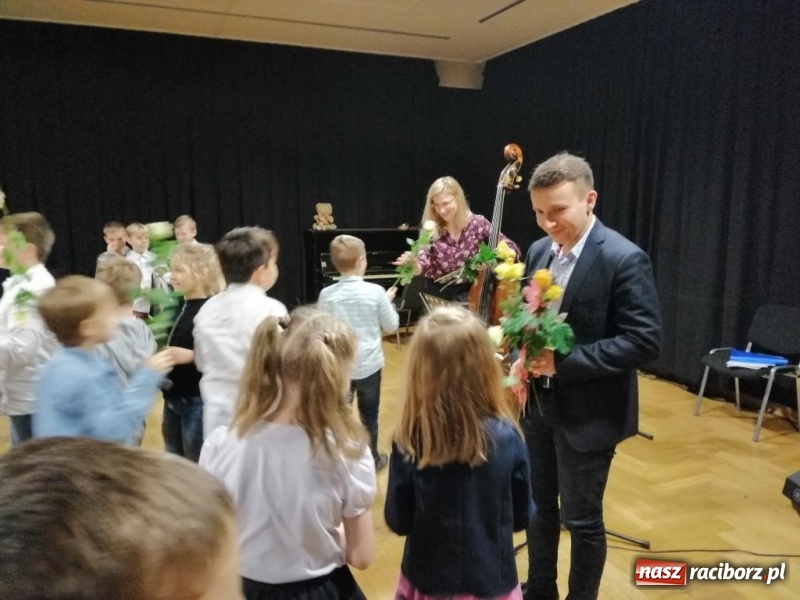 Zdjęcie w galerii na portalu naszraciborz.pl: Pierwszy w tym roku koncert umuzykalniający za nami wiadomości z regionu