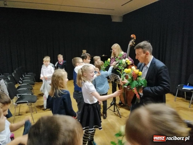 Zdjęcie w galerii na portalu naszraciborz.pl: Pierwszy w tym roku koncert umuzykalniający za nami wiadomości z regionu