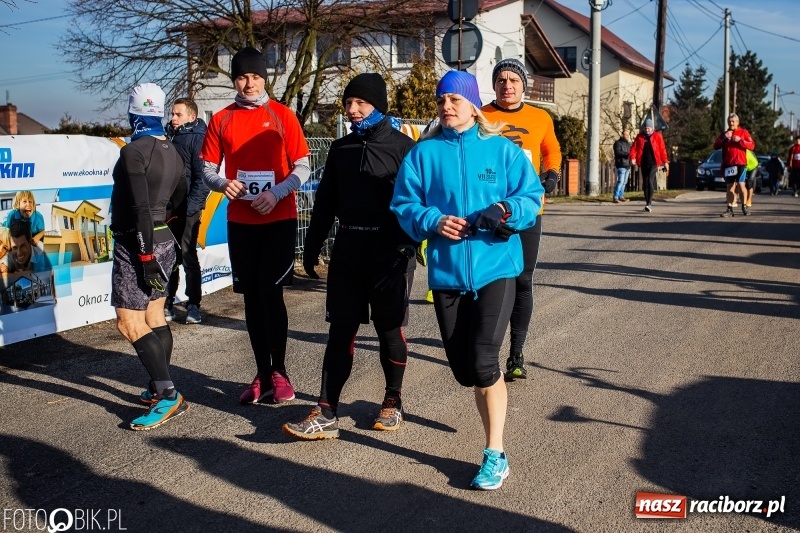 Zdjęcie w galerii na portalu naszraciborz.pl: VII Eko-Okna Cross po Ziemi Pietrowickiej. Na trasie prawie 300 biegaczy wiadomości z regionu