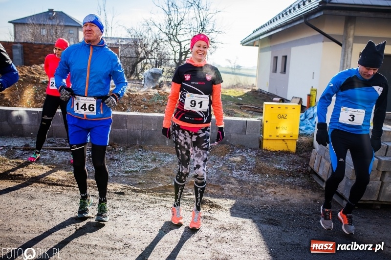 Zdjęcie w galerii na portalu naszraciborz.pl: VII Eko-Okna Cross po Ziemi Pietrowickiej. Na trasie prawie 300 biegaczy wiadomości z regionu