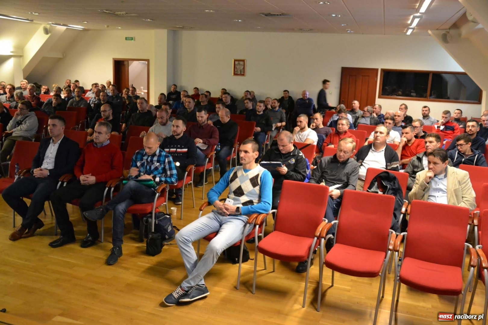 Zdjęcie w galerii na portalu naszraciborz.pl: Konferencja szkoleniowa dla trenerów na zamku  wiadomości z regionu