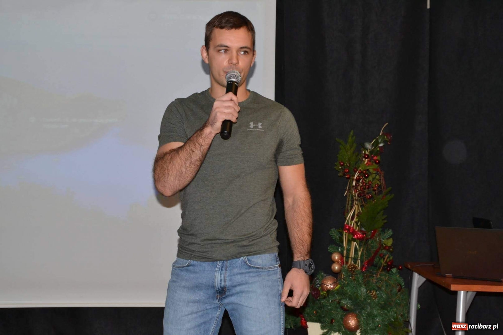 Zdjęcie w galerii na portalu naszraciborz.pl: Konferencja szkoleniowa dla trenerów na zamku  wiadomości z regionu