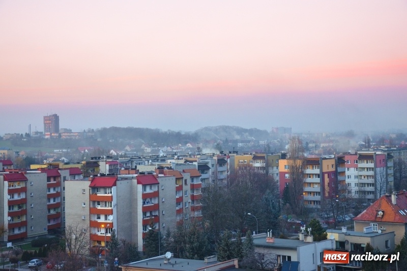 Zdjęcie w galerii na portalu naszraciborz.pl: Te zdjęcia pokazują czym naprawdę oddychamy  wiadomości z regionu