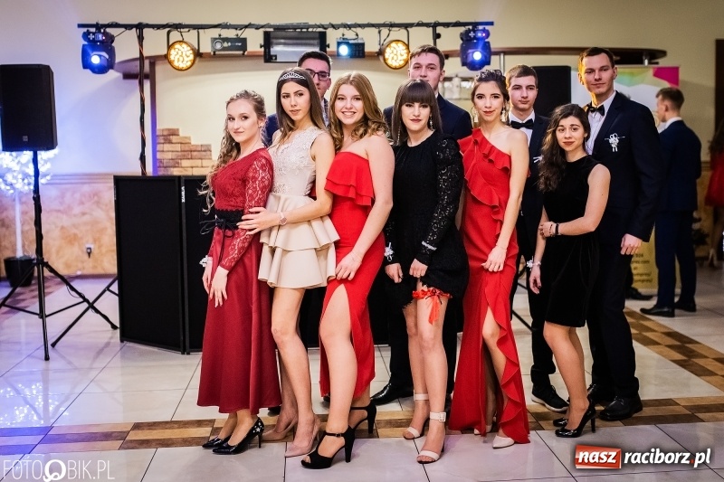 Zdjęcie w galerii na portalu naszraciborz.pl: Bal maturalny raciborskiej Budowlanki  wiadomości z regionu