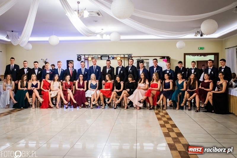 Zdjęcie w galerii na portalu naszraciborz.pl: Bal maturalny raciborskiej Budowlanki  wiadomości z regionu