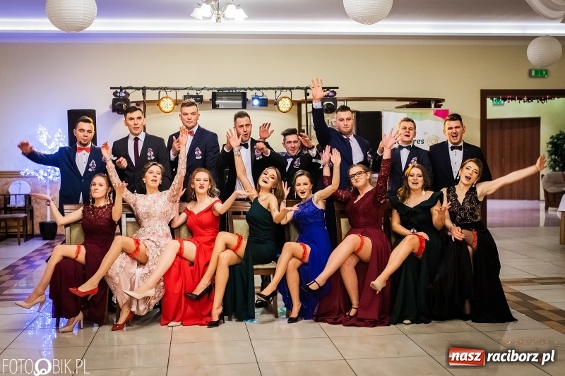 Zdjęcie w galerii na portalu naszraciborz.pl: Bal maturalny raciborskiej Budowlanki  wiadomości z regionu