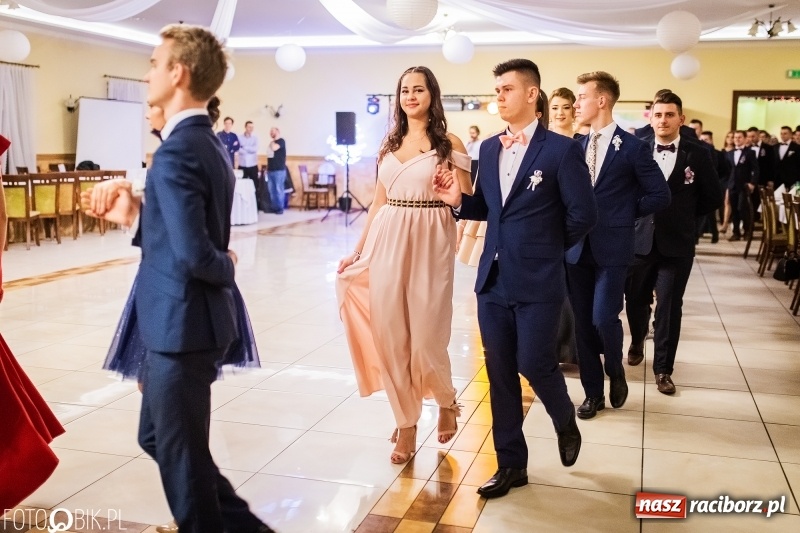 Zdjęcie w galerii na portalu naszraciborz.pl: Bal maturalny raciborskiej Budowlanki  wiadomości z regionu