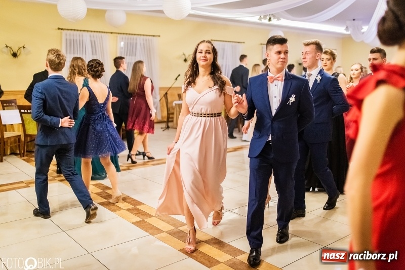Zdjęcie w galerii na portalu naszraciborz.pl: Bal maturalny raciborskiej Budowlanki  wiadomości z regionu