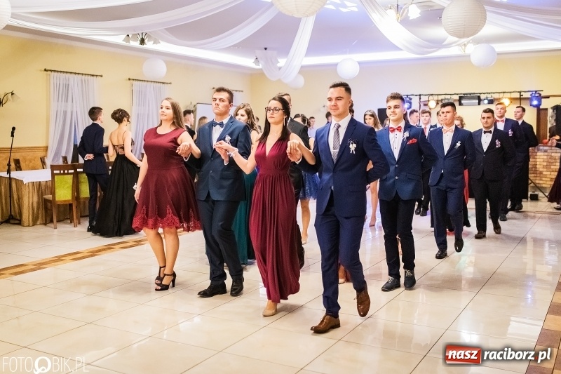 Zdjęcie w galerii na portalu naszraciborz.pl: Bal maturalny raciborskiej Budowlanki  wiadomości z regionu