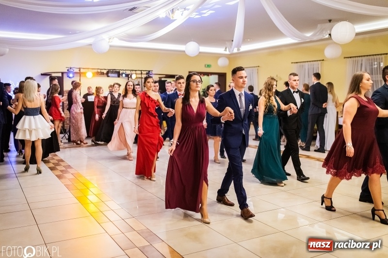 Zdjęcie w galerii na portalu naszraciborz.pl: Bal maturalny raciborskiej Budowlanki  wiadomości z regionu