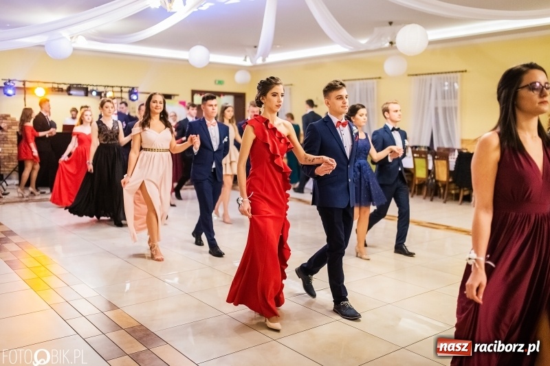 Zdjęcie w galerii na portalu naszraciborz.pl: Bal maturalny raciborskiej Budowlanki  wiadomości z regionu