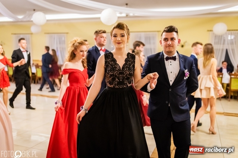 Zdjęcie w galerii na portalu naszraciborz.pl: Bal maturalny raciborskiej Budowlanki  wiadomości z regionu
