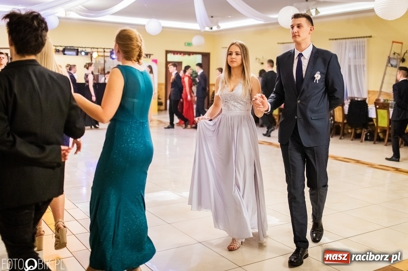Zdjęcie w galerii na portalu naszraciborz.pl: Bal maturalny raciborskiej Budowlanki  wiadomości z regionu