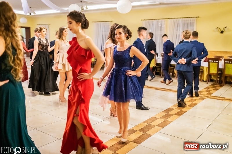 Zdjęcie w galerii na portalu naszraciborz.pl: Bal maturalny raciborskiej Budowlanki  wiadomości z regionu