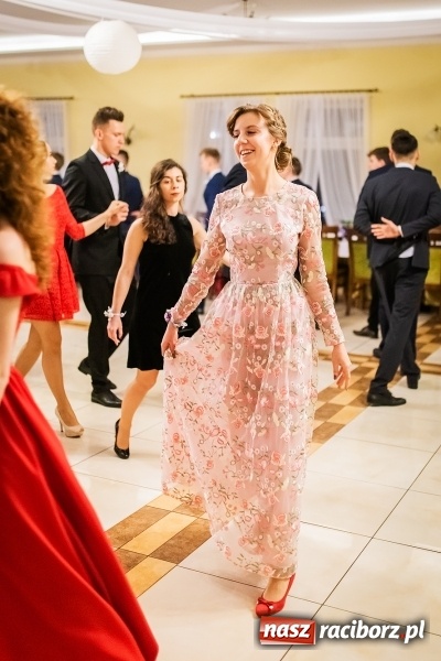 Zdjęcie w galerii na portalu naszraciborz.pl: Bal maturalny raciborskiej Budowlanki  wiadomości z regionu