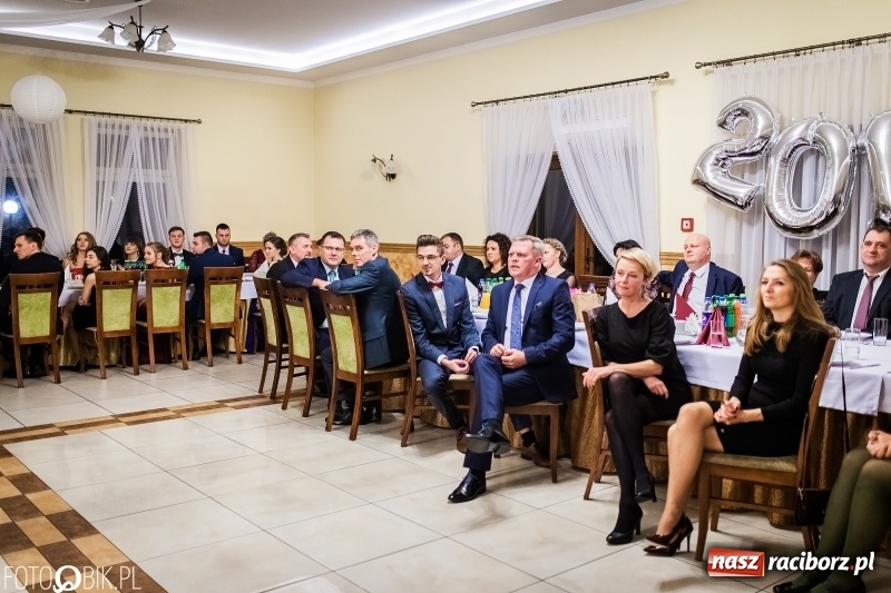 Zdjęcie w galerii na portalu naszraciborz.pl: Bal maturalny raciborskiej Budowlanki  wiadomości z regionu