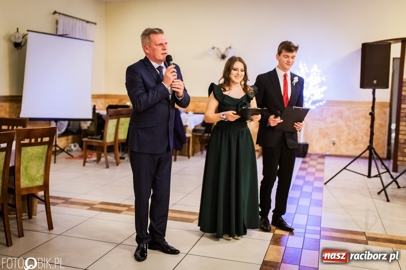 Zdjęcie w galerii na portalu naszraciborz.pl: Bal maturalny raciborskiej Budowlanki  wiadomości z regionu