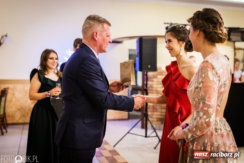 Zdjęcie w galerii na portalu naszraciborz.pl: Bal maturalny raciborskiej Budowlanki  wiadomości z regionu