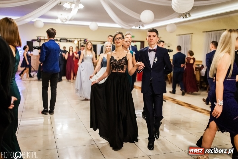 Zdjęcie w galerii na portalu naszraciborz.pl: Bal maturalny raciborskiej Budowlanki  wiadomości z regionu