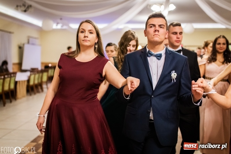Zdjęcie w galerii na portalu naszraciborz.pl: Bal maturalny raciborskiej Budowlanki  wiadomości z regionu