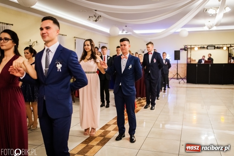 Zdjęcie w galerii na portalu naszraciborz.pl: Bal maturalny raciborskiej Budowlanki  wiadomości z regionu