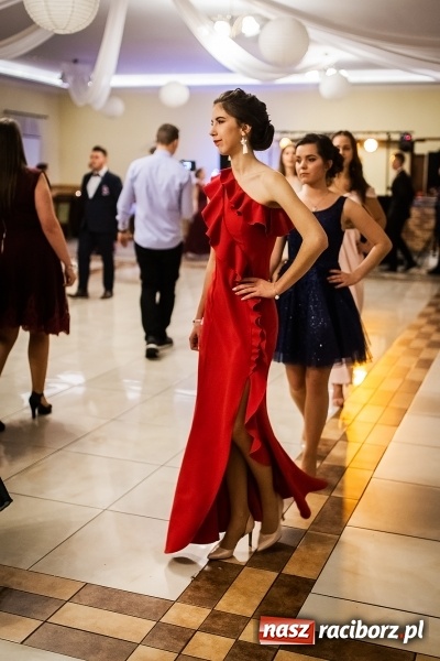 Zdjęcie w galerii na portalu naszraciborz.pl: Bal maturalny raciborskiej Budowlanki  wiadomości z regionu