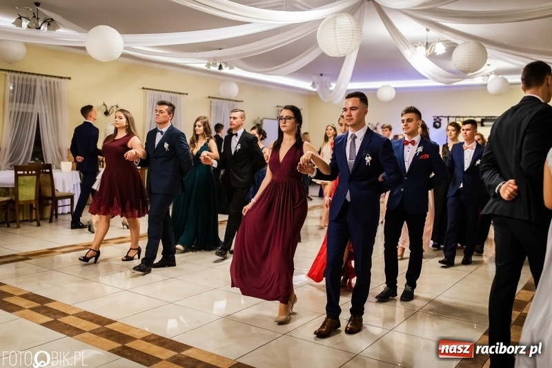 Zdjęcie w galerii na portalu naszraciborz.pl: Bal maturalny raciborskiej Budowlanki  wiadomości z regionu